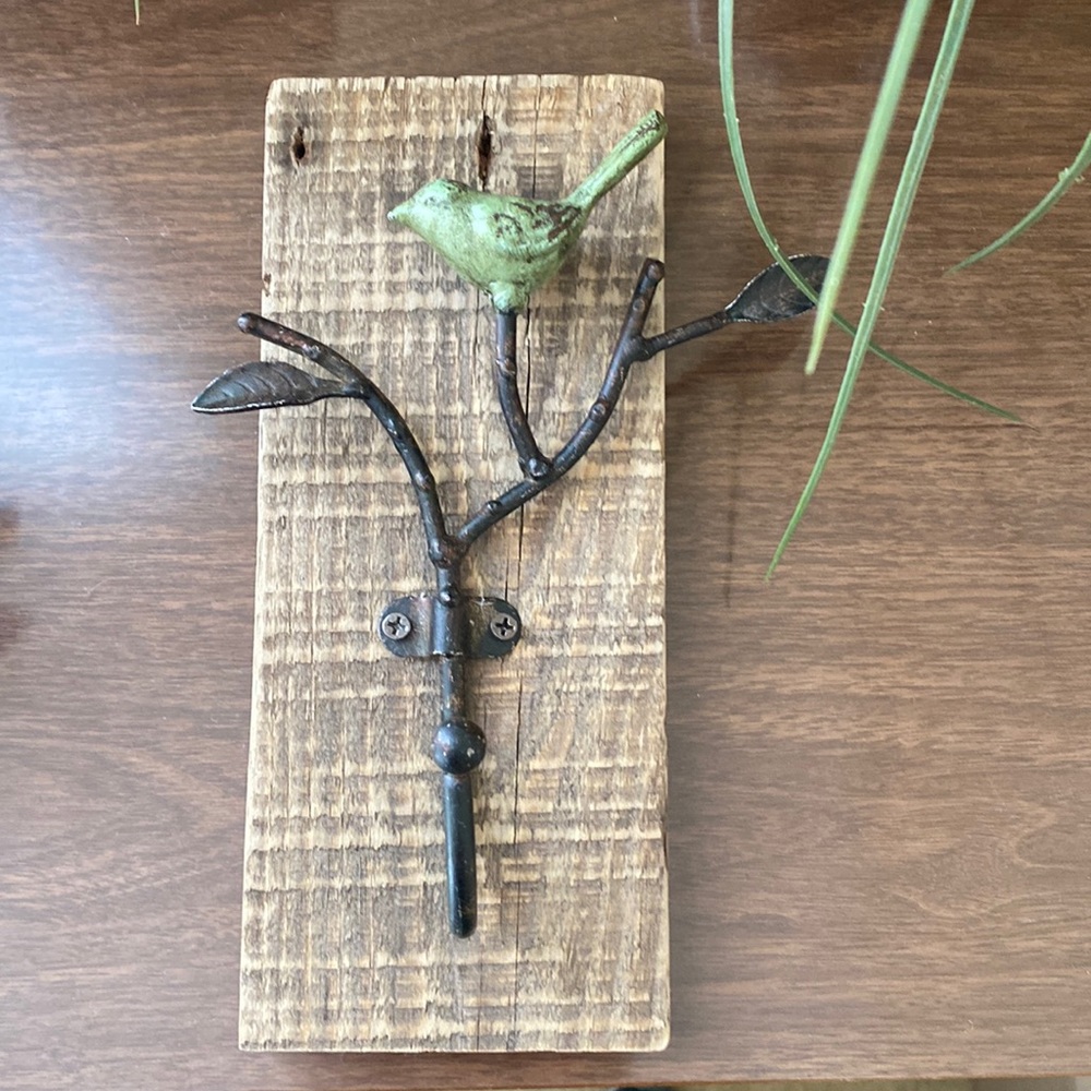 Beautiful Hand Made Key Holder or Hook - Green Bird